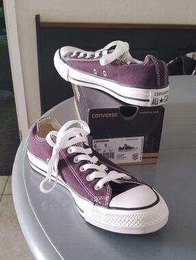 Converse Low Top Sneakers in Black Cherry and White